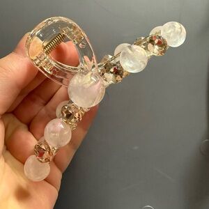 Pearly Pink Crystal Hair Claw Medium
